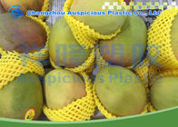 バナナのパパイヤPacakageのための赤い緑の白く黄色い色の泡のフルーツの網